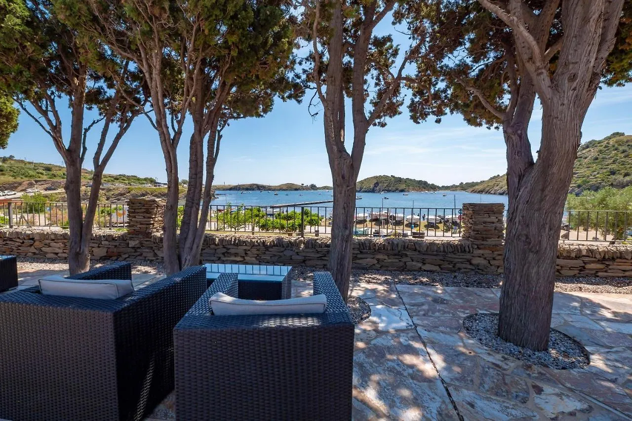 Hotel Calina Cadaqués 3*,  Spagna